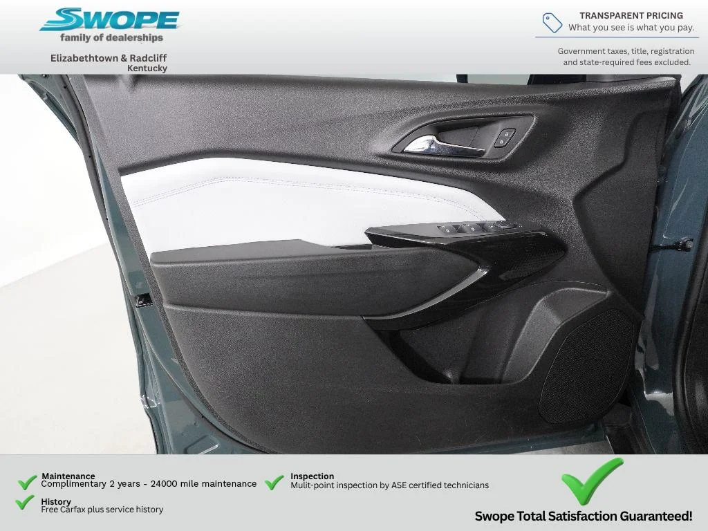 Used 2025 Cypress Gray Chevrolet LT image 13