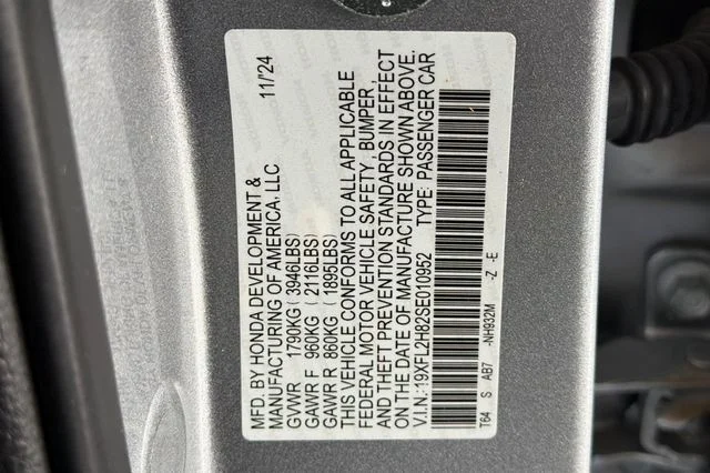 Certified Used 2025 Solar Silver Metallic Honda Sport image 37