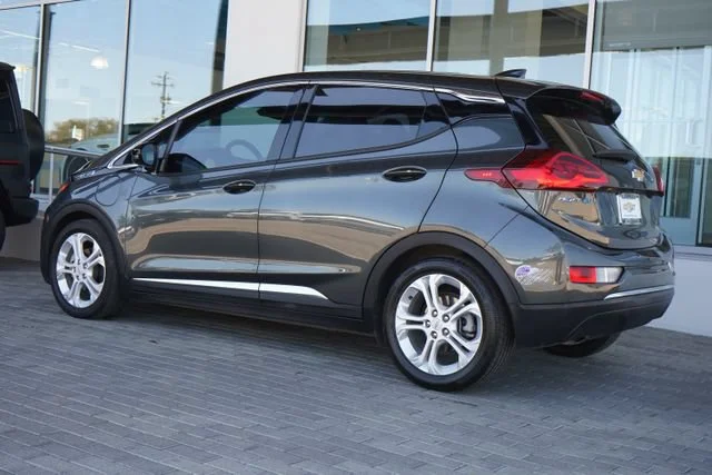 Used 2019 (Includes (TUS) Black grille.) Chevrolet LT image 6
