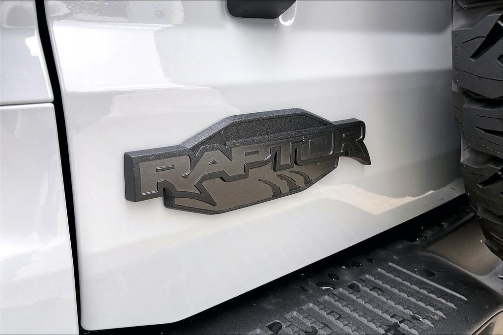 New 2026 Avalanche Gray Ford Raptor image 15