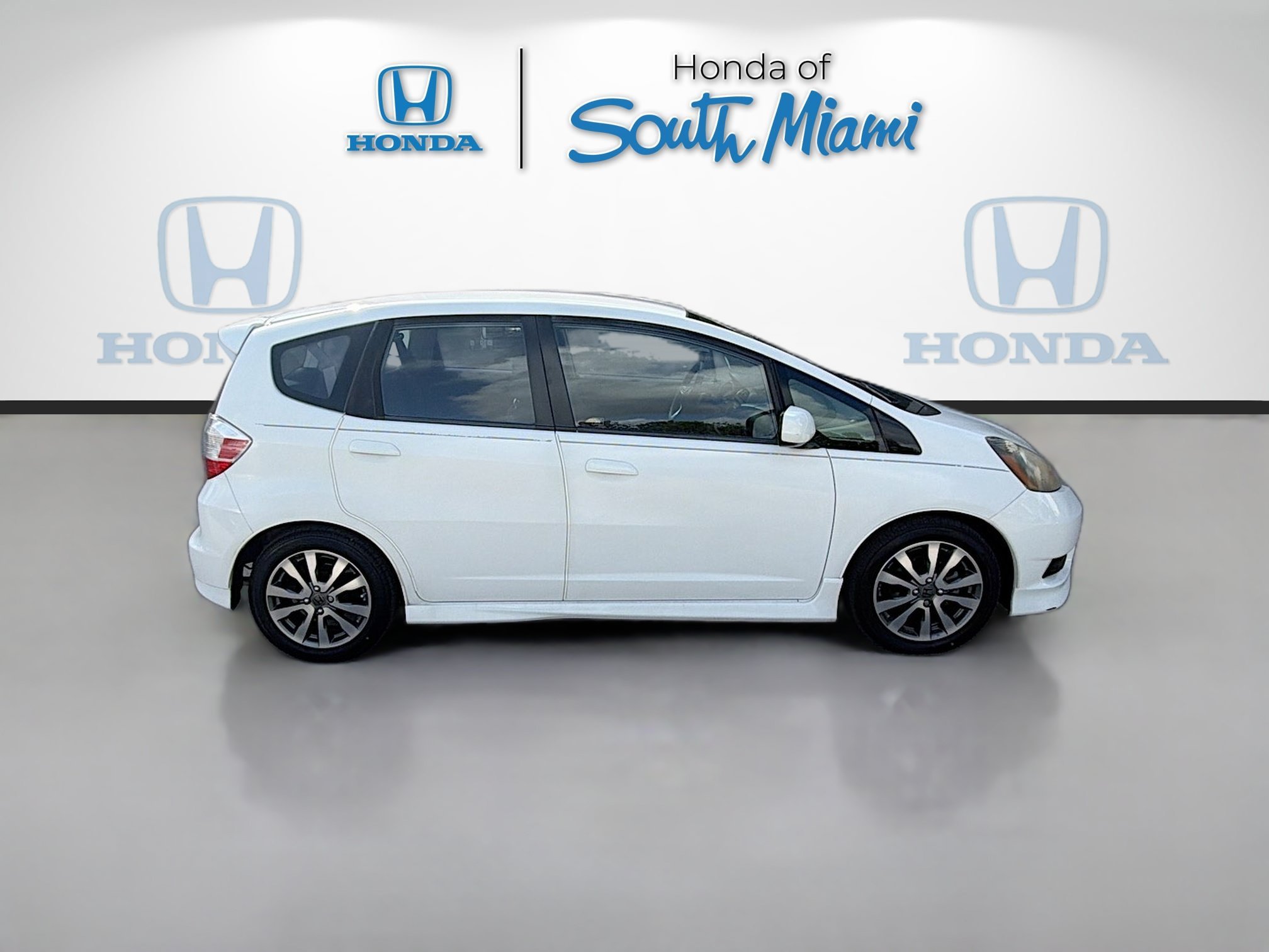 Used 2012 Taffeta White Honda Sport image 8