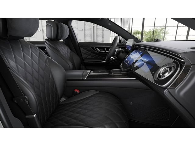 New 2027 MANUFAKTUR Moonlight White Metallic Mercedes-Benz S 580 image 4
