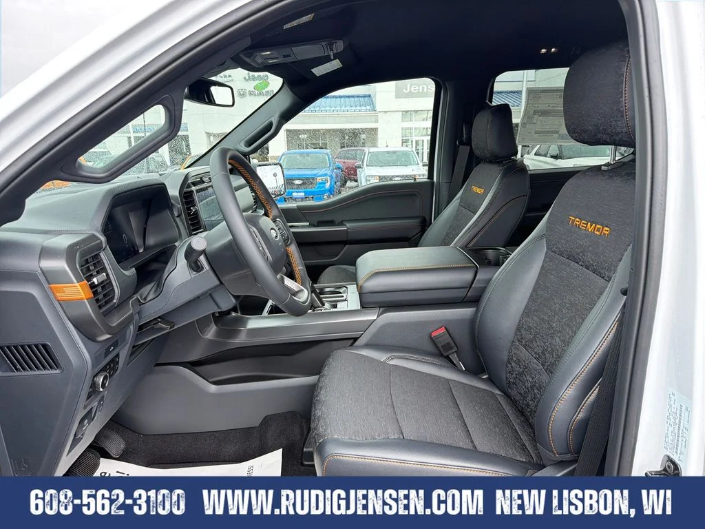 New 2026 Oxford White Ford Tremor® image 9