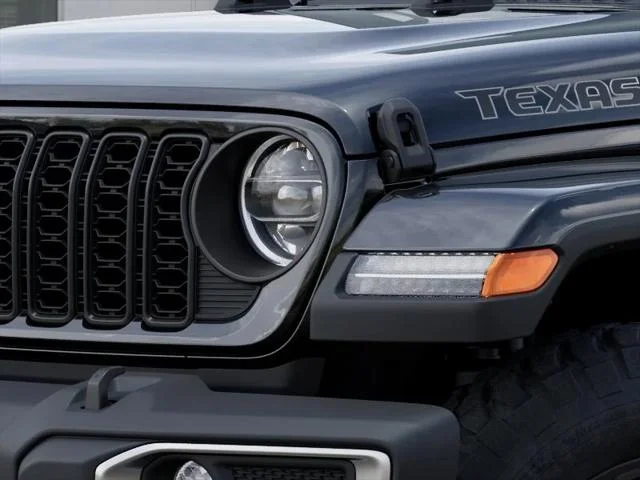New 2026 Black Clear-Coat Exterior Paint Jeep Texas Trail image 36