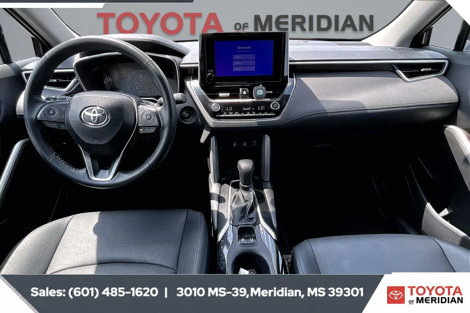 Used 2025 Jet Black Toyota XLE image 13