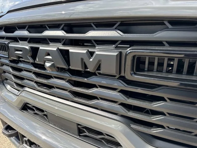 New 2027 Ceramic Gray Clear-Coat Exterior Paint RAM Big Horn image 7