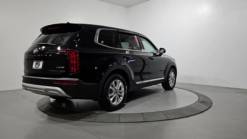 Used 2020 Ebony Black Kia LX image 5