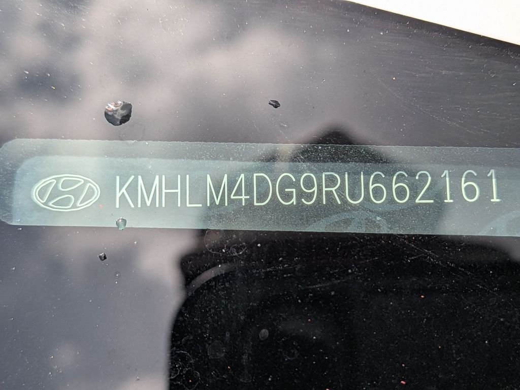 Used 2024 Red Hyundai SEL image 6