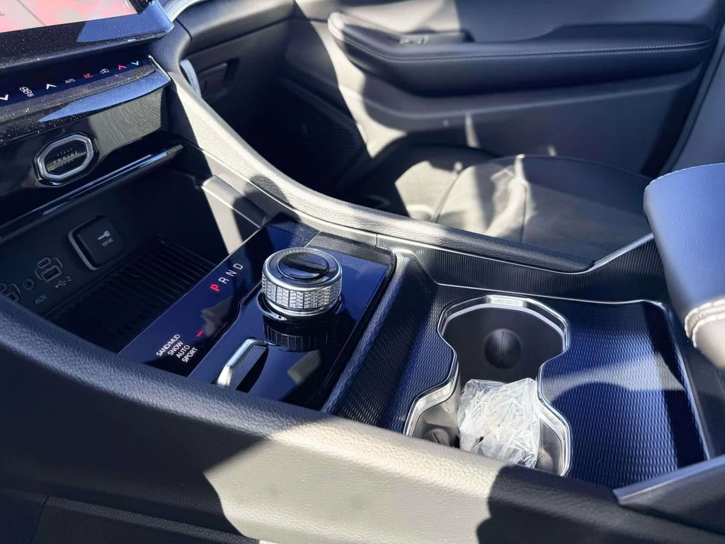 New 2026 Black Jeep Altitude image 23