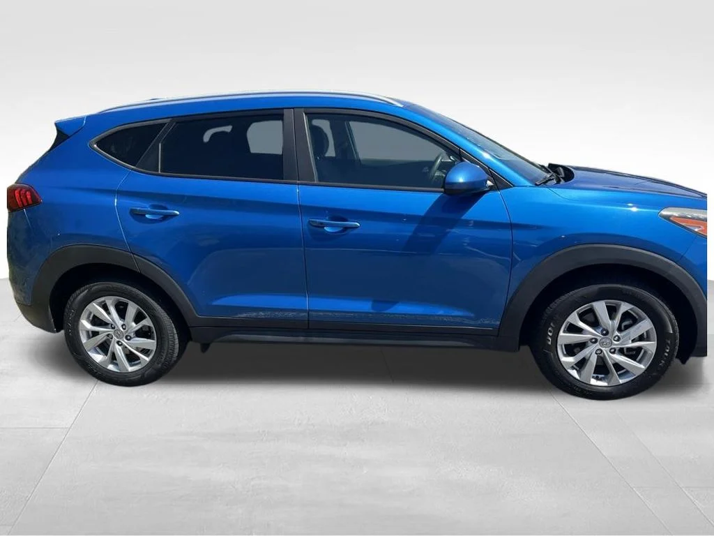 Used 2020 Blue Hyundai Value image 15