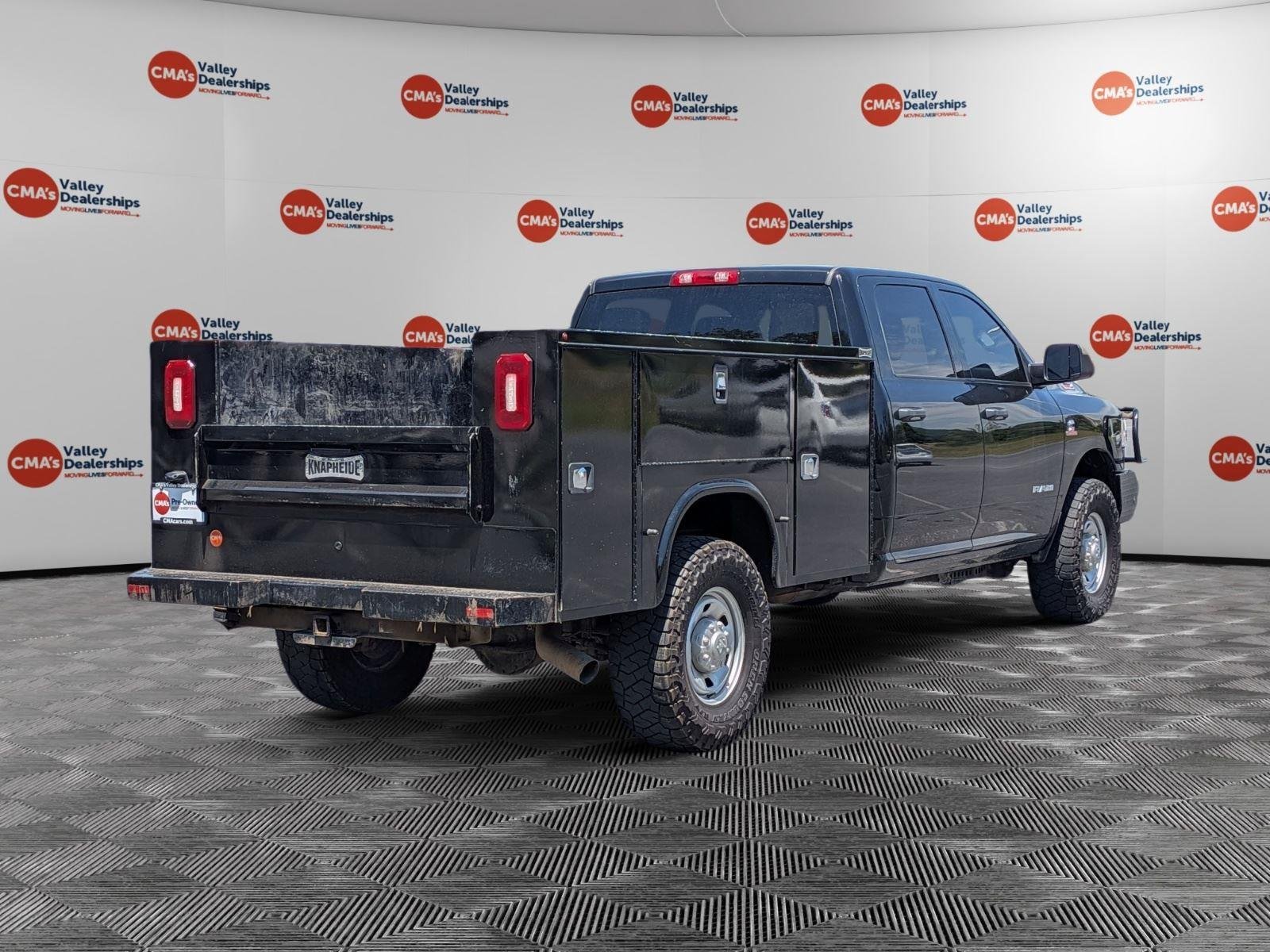Used 2022 Diamond Black Crystal Pearlcoat Ram Tradesman image 5