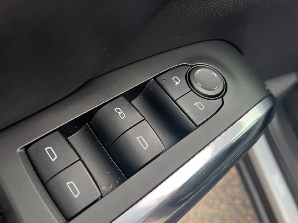 Used 2025 Gray Chevrolet LT image 11