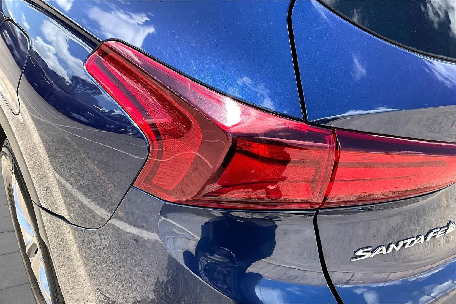 Used 2019 Stormy Sea Hyundai SE image 28