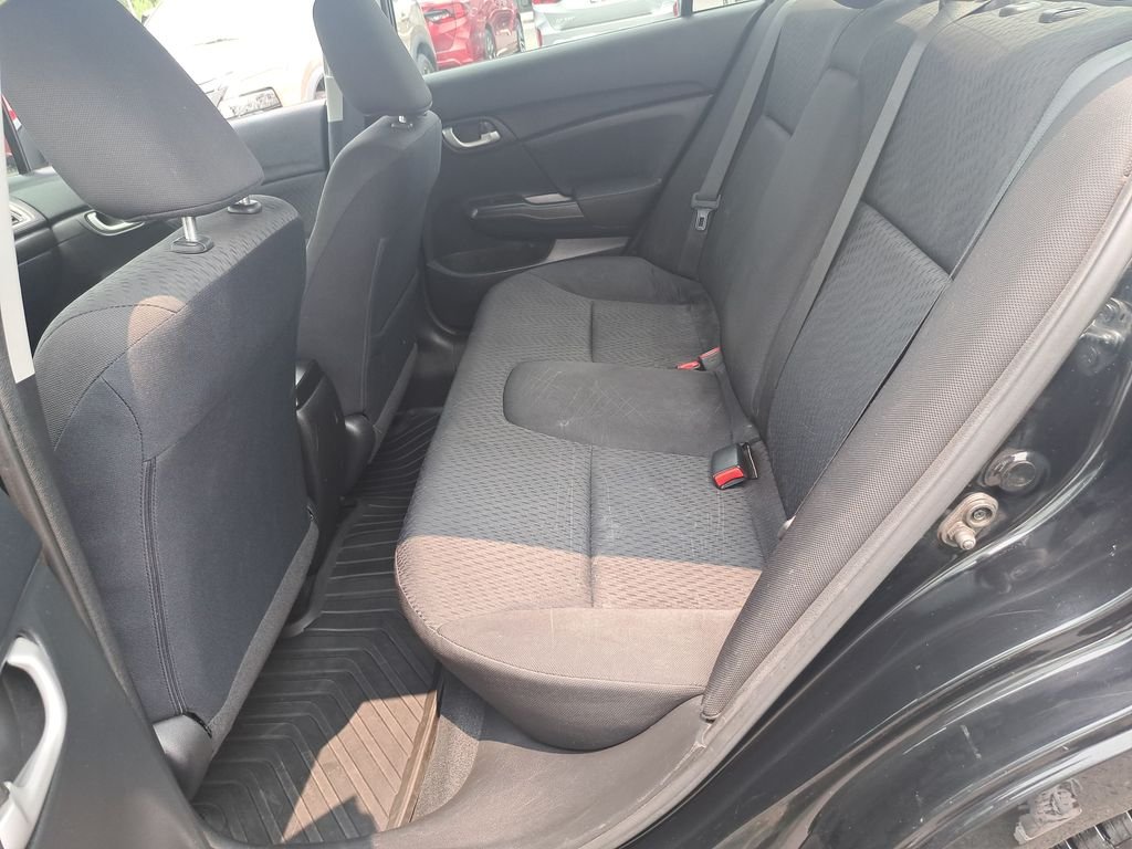 Used 2015 Black Honda SE image 31