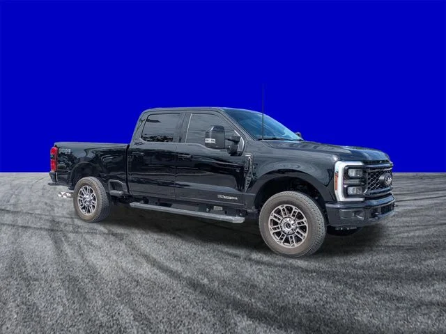 Used 2026 Agate Black Metallic Ford Lariat image 2