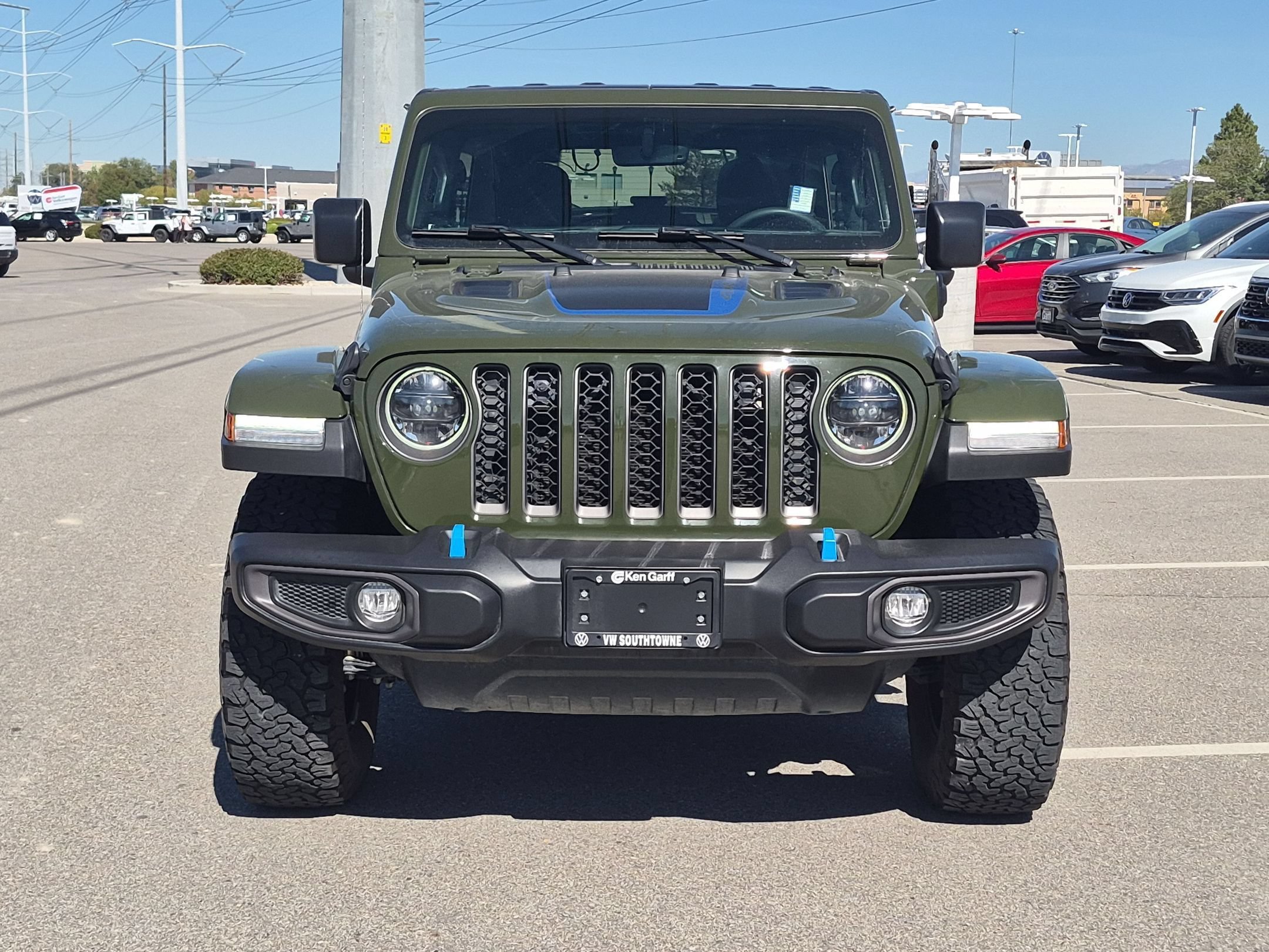 Used 2023 Sarge Green Clearcoat Jeep Rubicon image 9