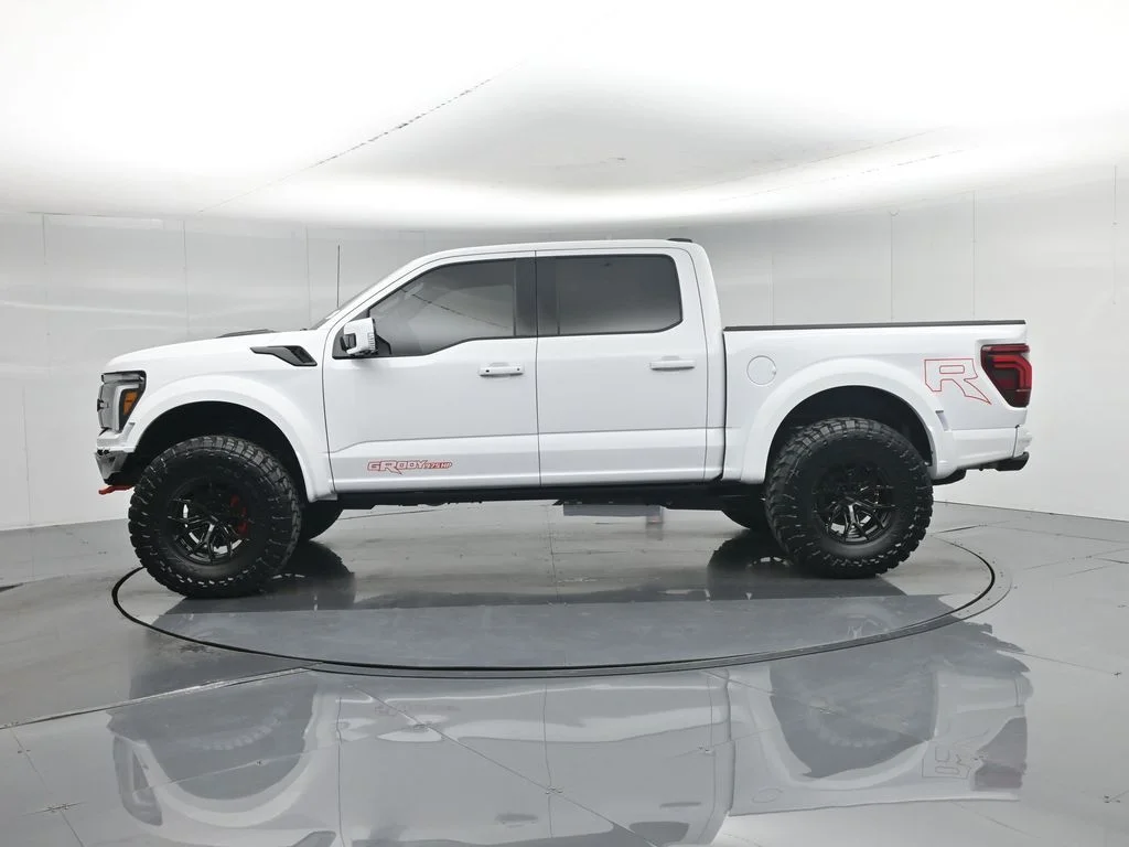 New 2026 Oxford White Ford Raptor image 33
