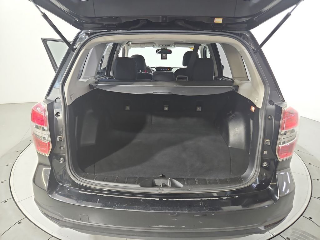 Used 2014 Black Subaru 2.5i image 21