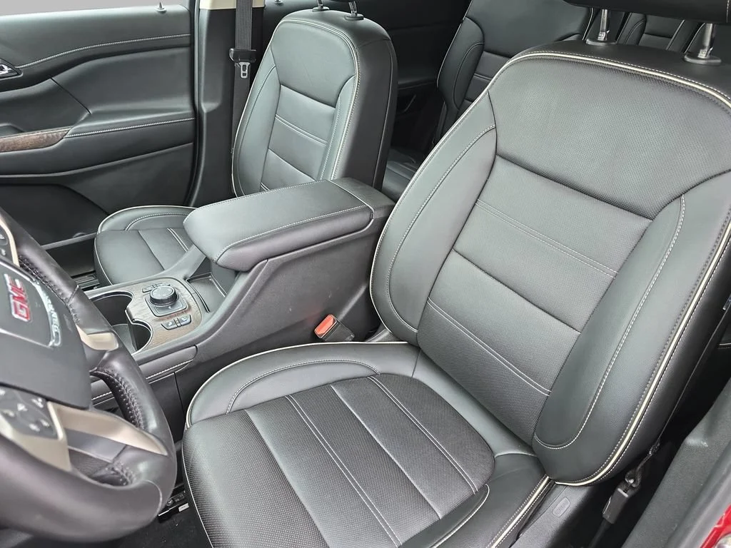 Certified Used 2021 CAYENNE RED TINTCOAT GMC Denali image 17