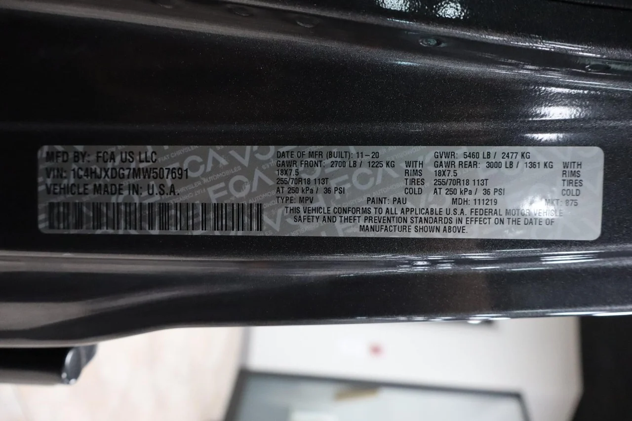 Used 2021 Granite Crystal Metallic Clear Coat Jeep Sport Altitude image 37