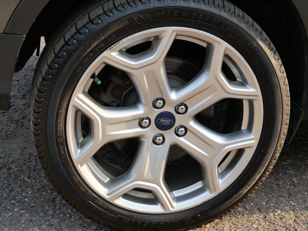 Used 2017 Gray Ford Titanium image 7
