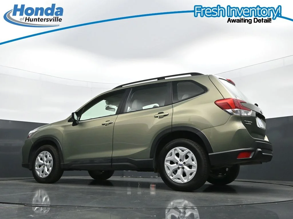 Used 2019 Jasper Green Metallic Subaru Base image 28