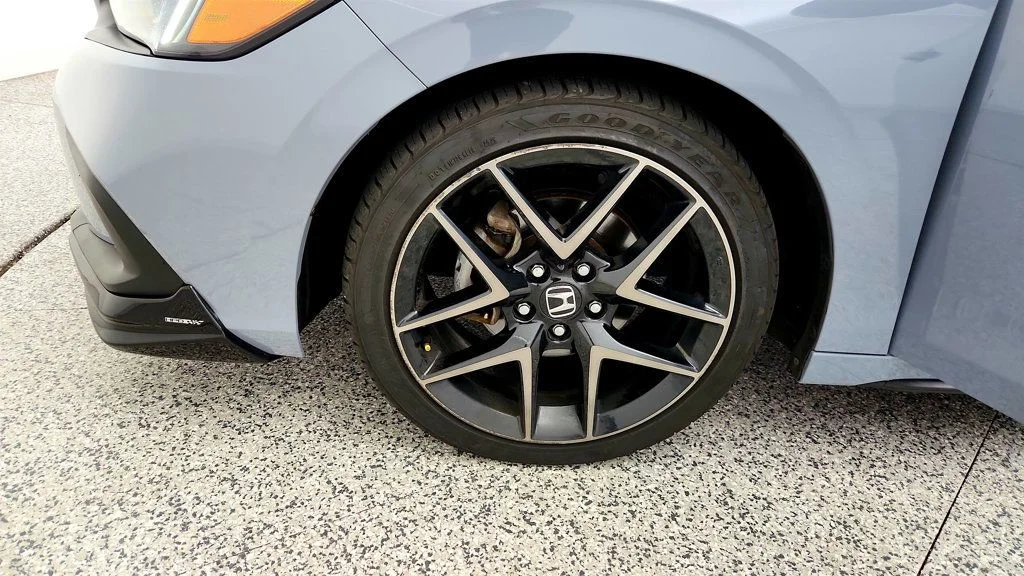 Used 2022 Sonic Gray Pearl Honda Sport Touring CVT image 9