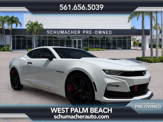 Used 2022 White Chevrolet SS image 1