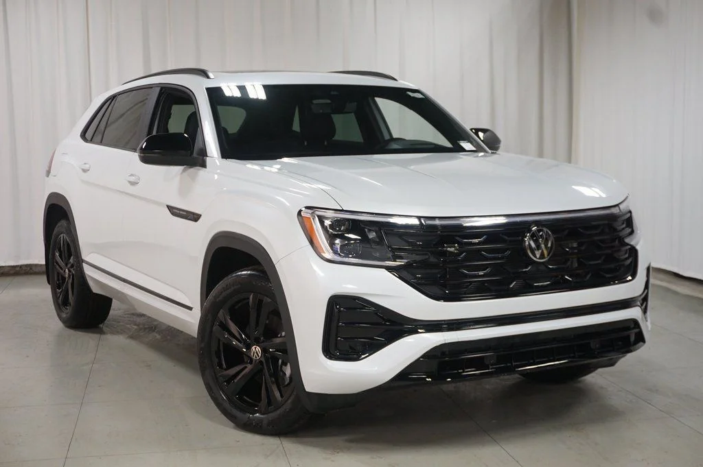2026 Volkswagen Atlas Cross Sport SEL R-LINE - Photo 2