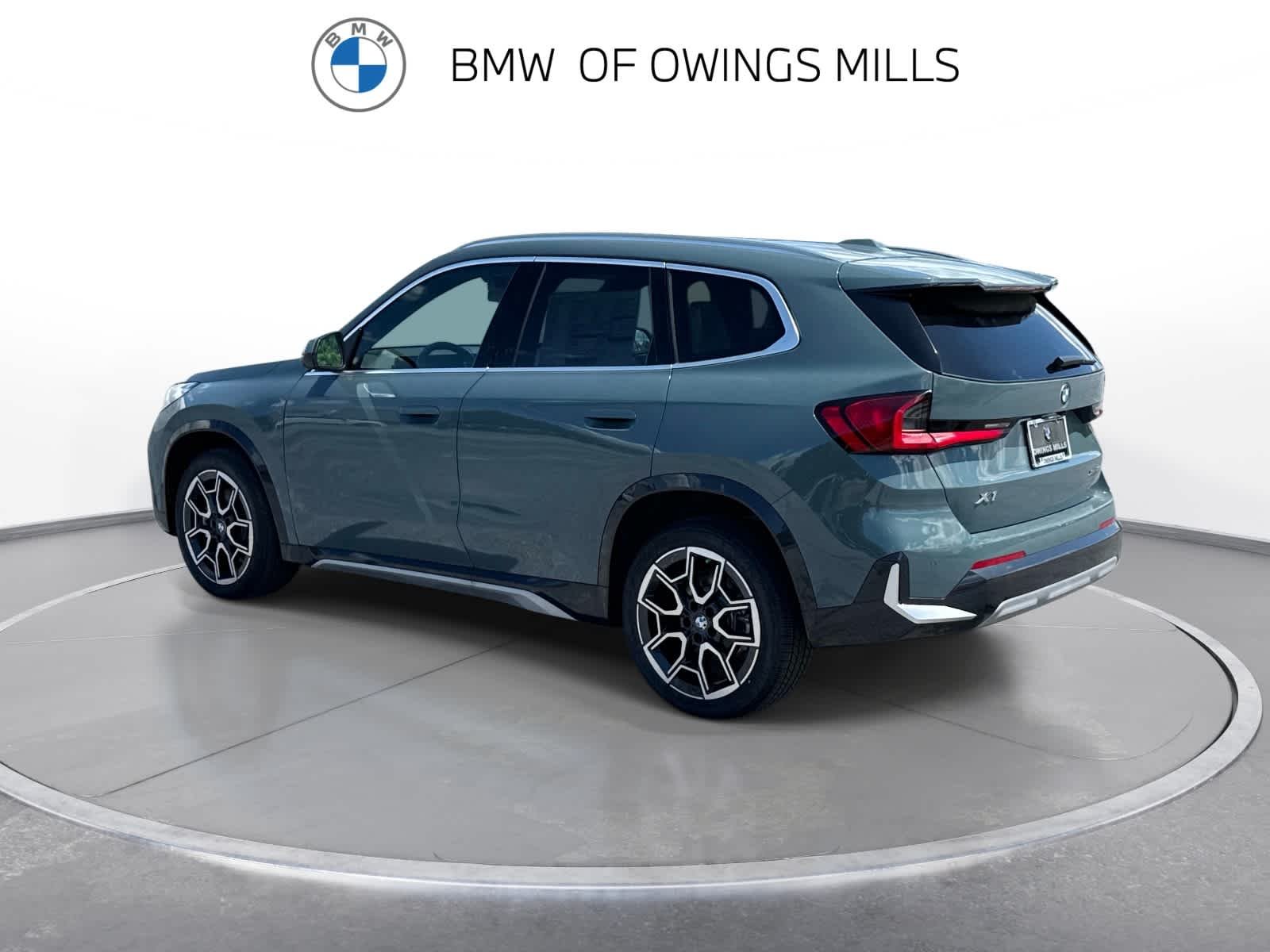 New 2026 Cape York Green Metallic BMW xDrive28i image 6