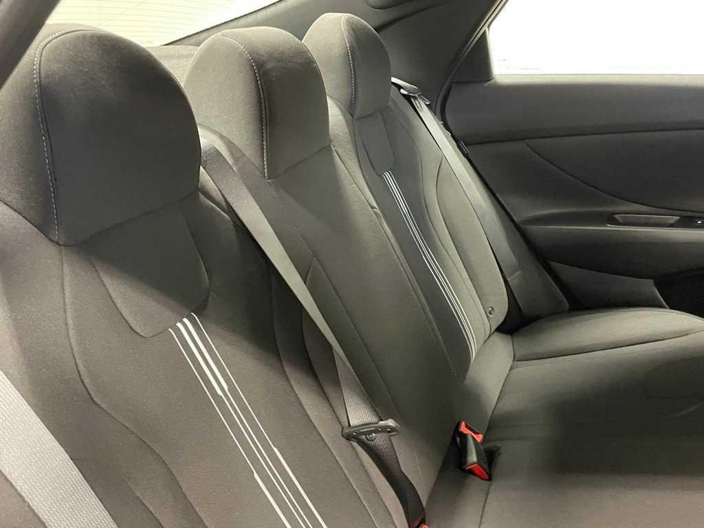 New 2025 Abyss Black Hyundai SEL Sport image 45