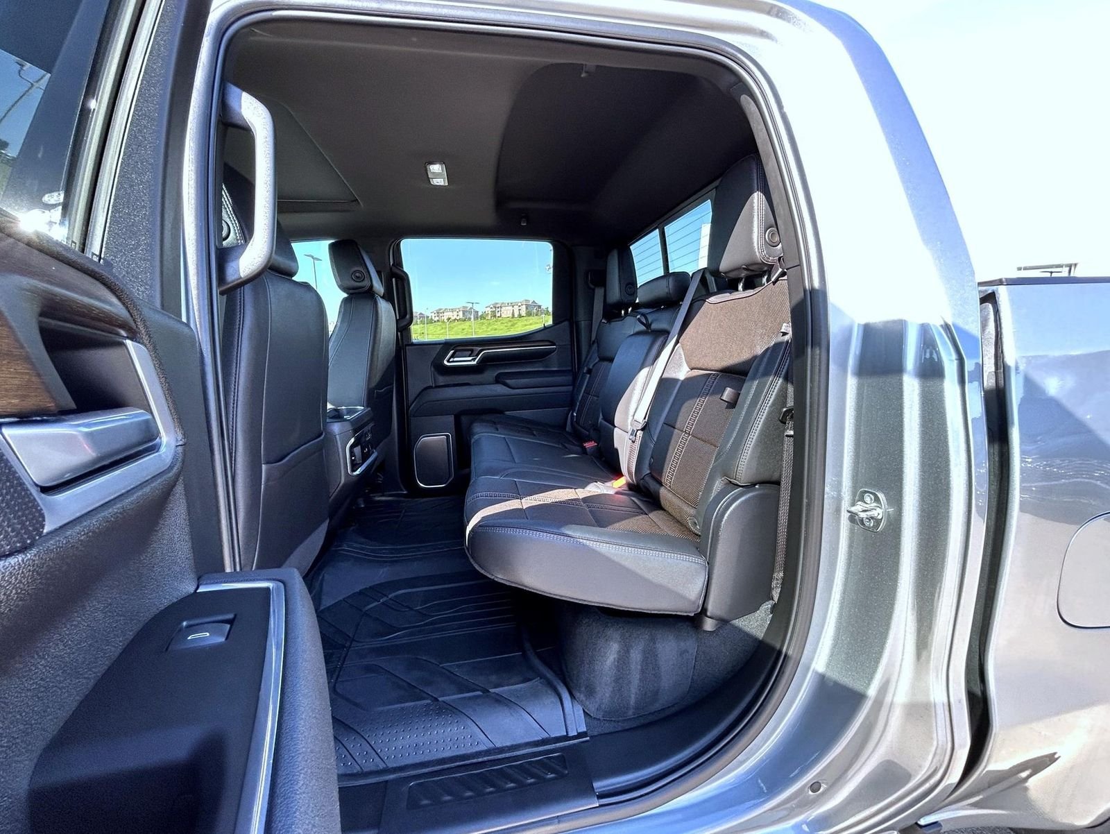 Used 2025 Gray Chevrolet High Country image 19