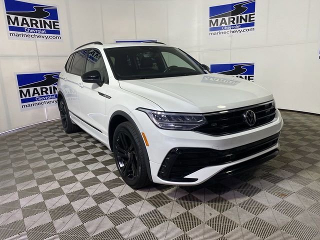 2023 Volkswagen Tiguan SE R-LINE BLACK