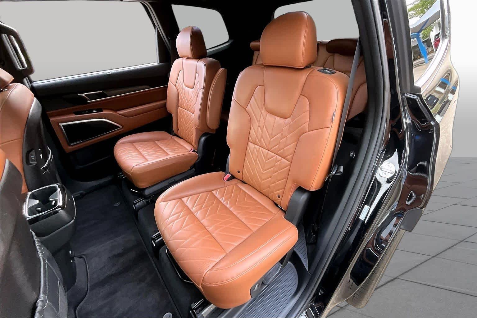 Used 2025 Ebony Black Kia SX-Prestige X-Line image 21