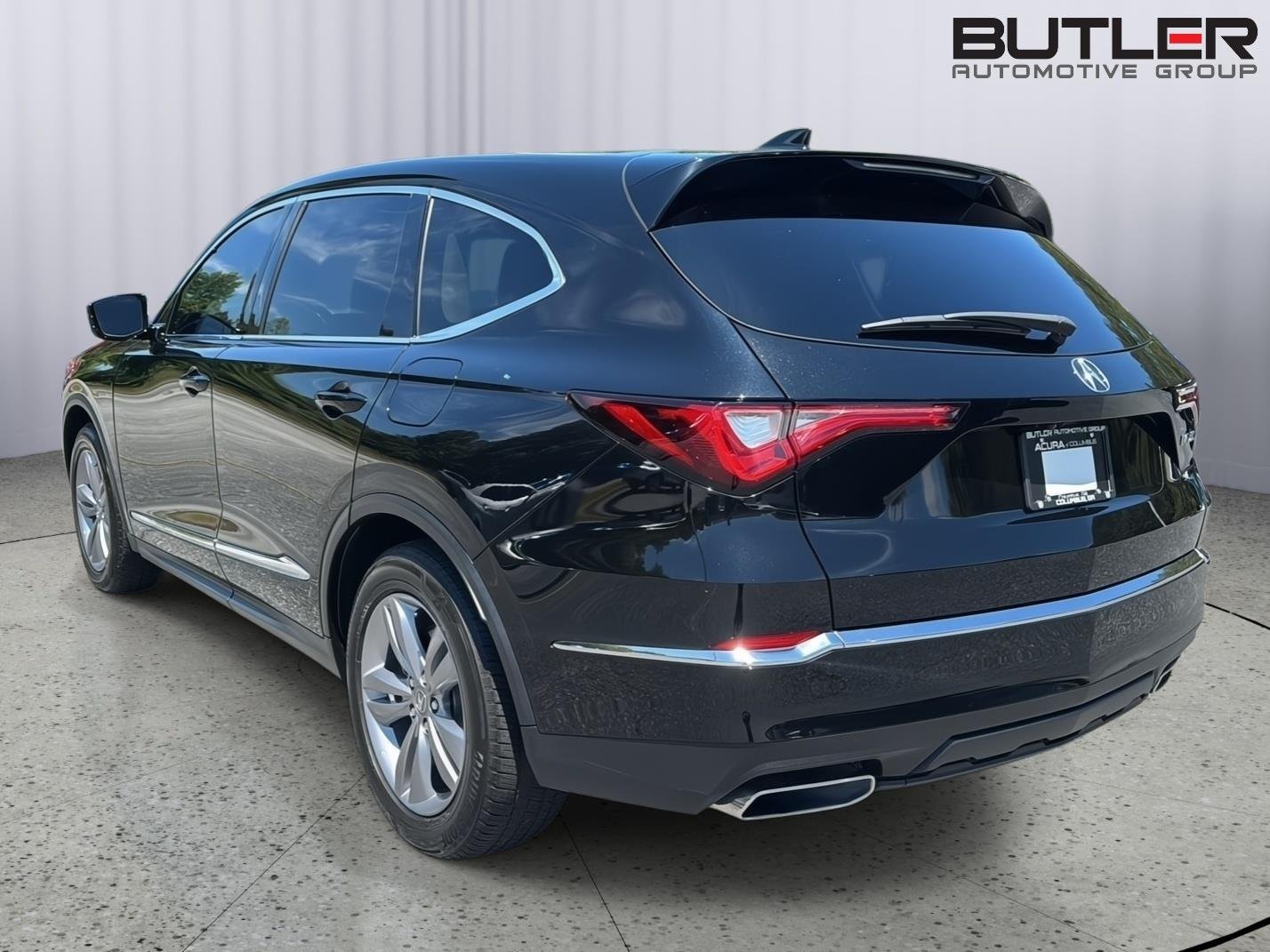 Used 2024 Majestic Black Pearl Acura Base image 7