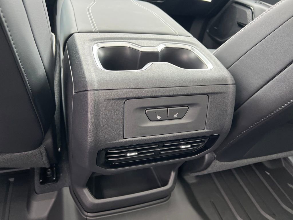 2026 Chevrolet Silverado EV LT - Photo 29