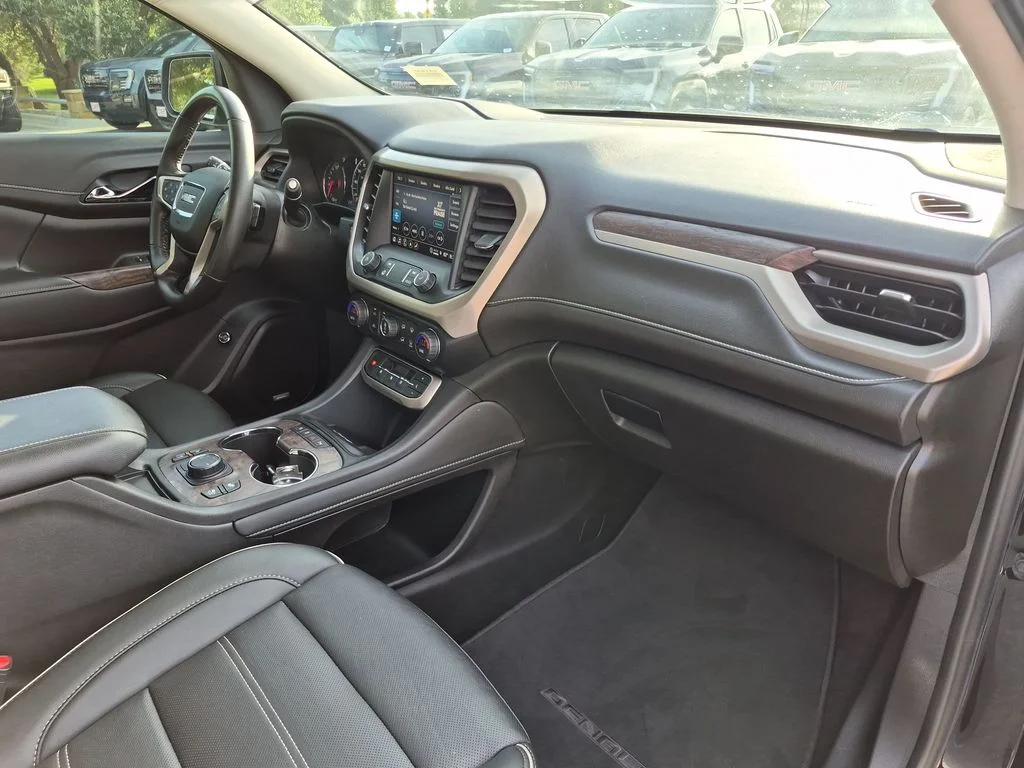 Used 2021 Black GMC Denali image 40