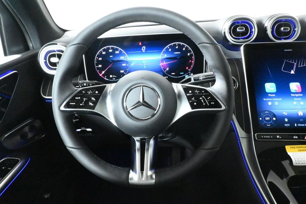 Used 2026 Black Mercedes-Benz GLC 300 image 17