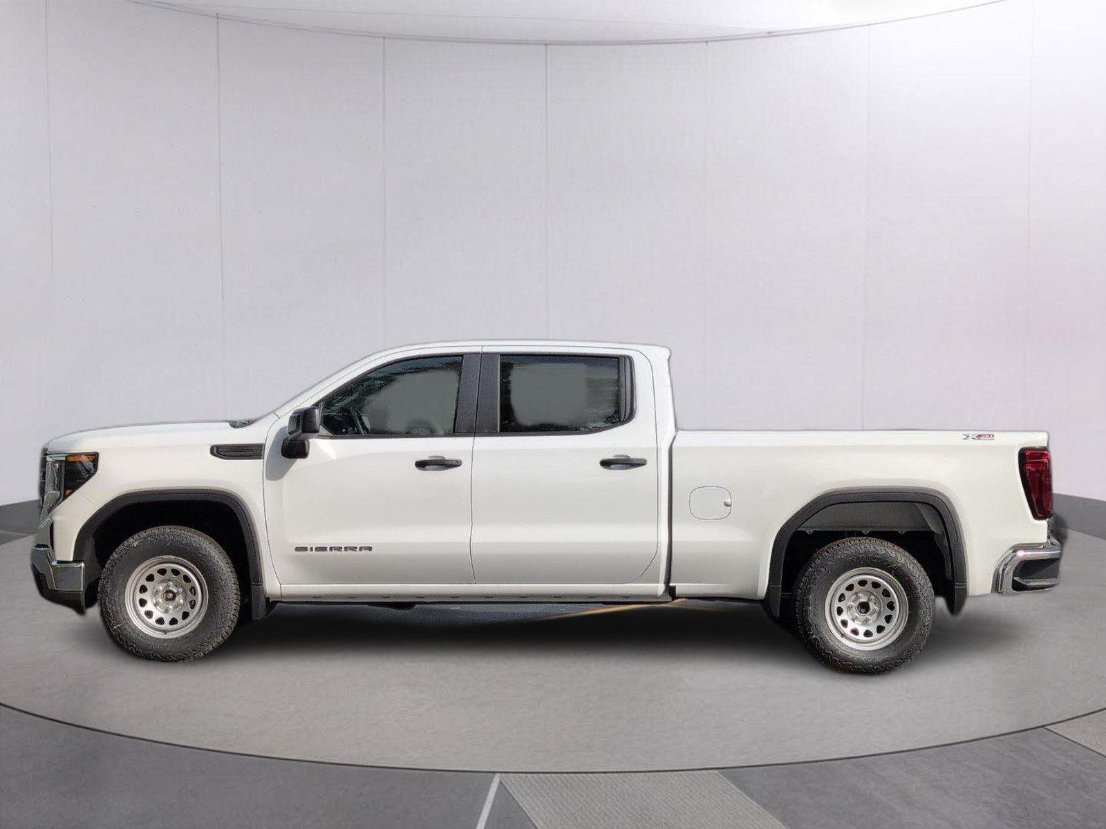 New 2026 Summit White GMC Pro image 2