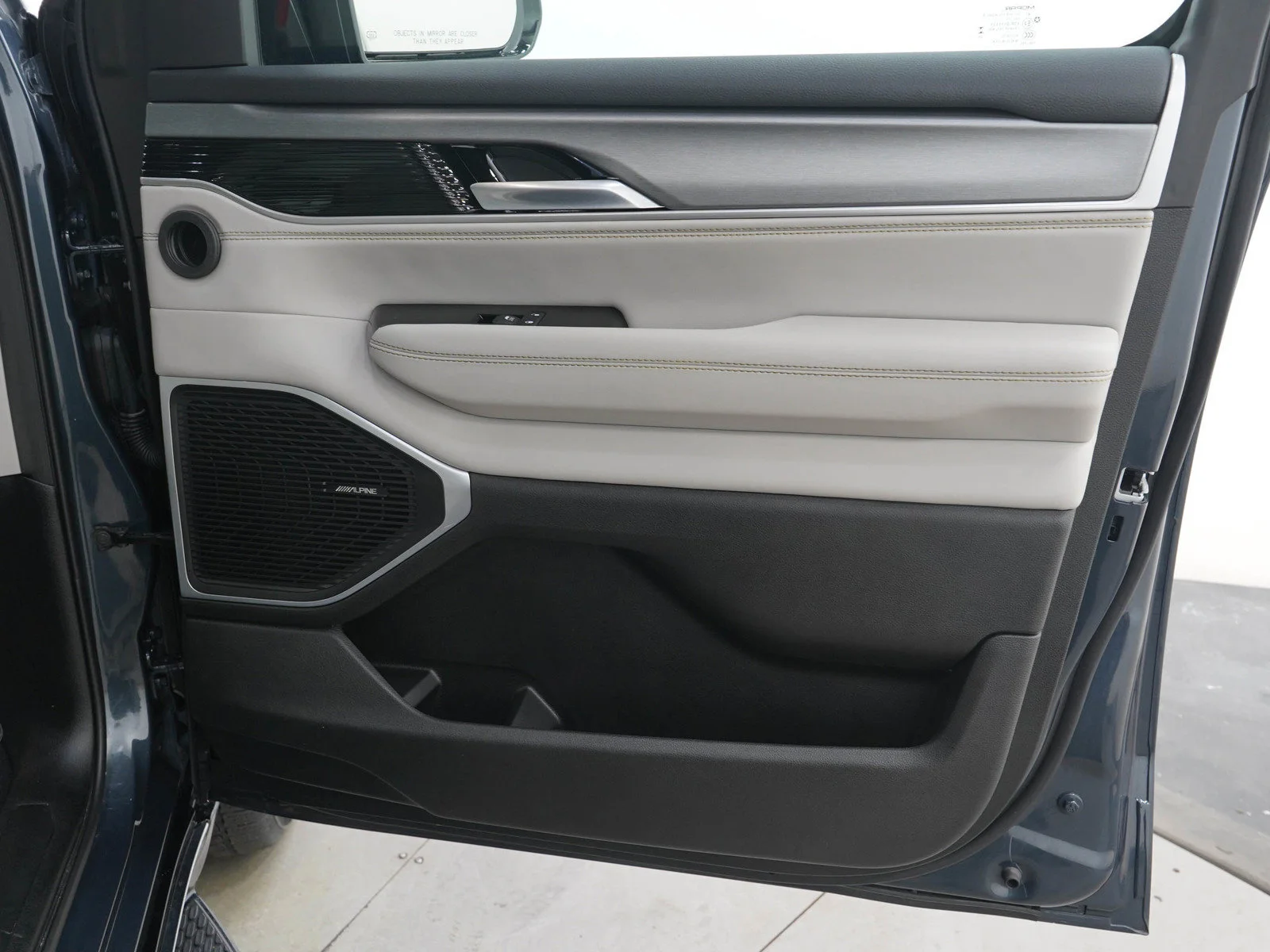 Used 2025 River Rock Jeep  image 9