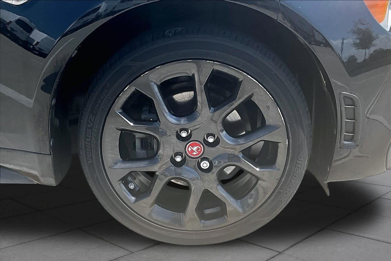 Used 2019 Forte Black Metallic FIAT Abarth image 9