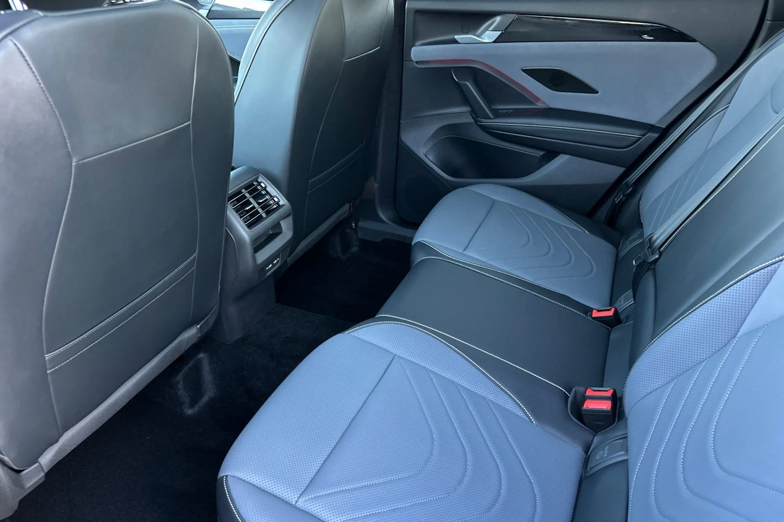 New 2026 Black Volkswagen 2.0T SE R-Line Black image 10