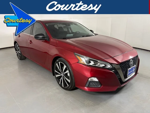 2021 Nissan Altima 2.0 SR