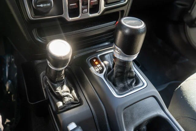 Used 2022 Beige Jeep Sport image 29