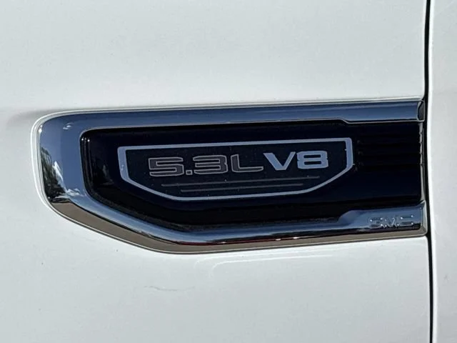 2026 GMC Sierra 1500 SLT - Photo 11