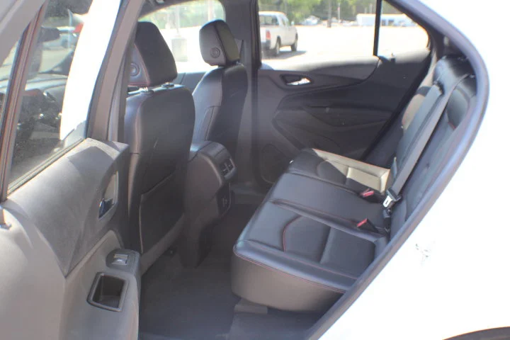 Used 2023 Summit White Chevrolet RS image 14