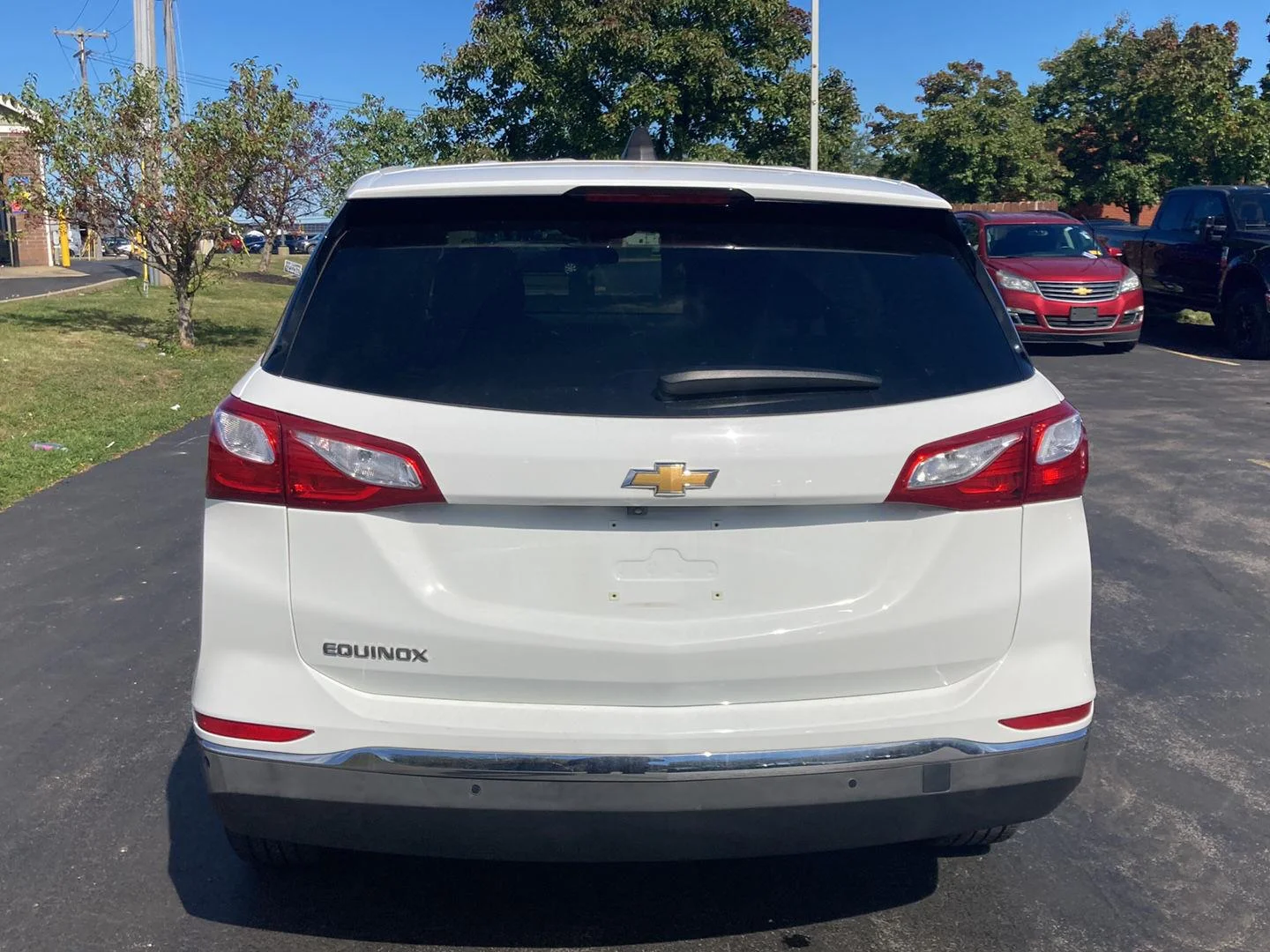 Used 2021 SUMMIT WHITE Chevrolet LT image 6