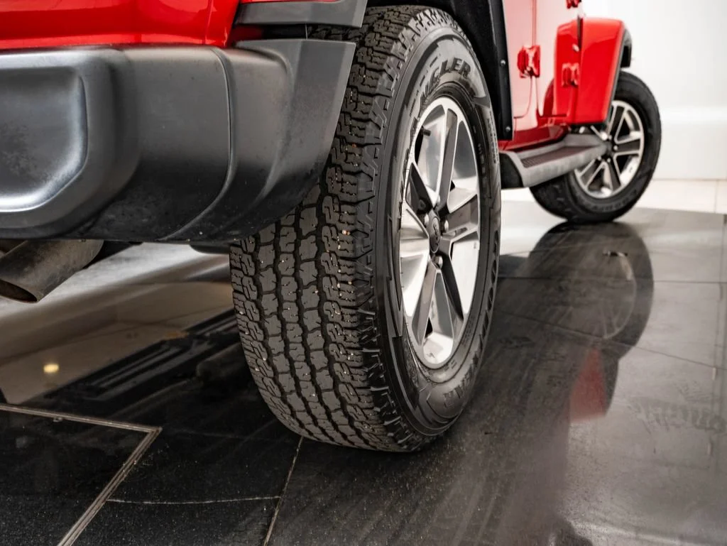 Used 2022 Firecracker Red Clearcoat Jeep Unlimited Sahara image 53