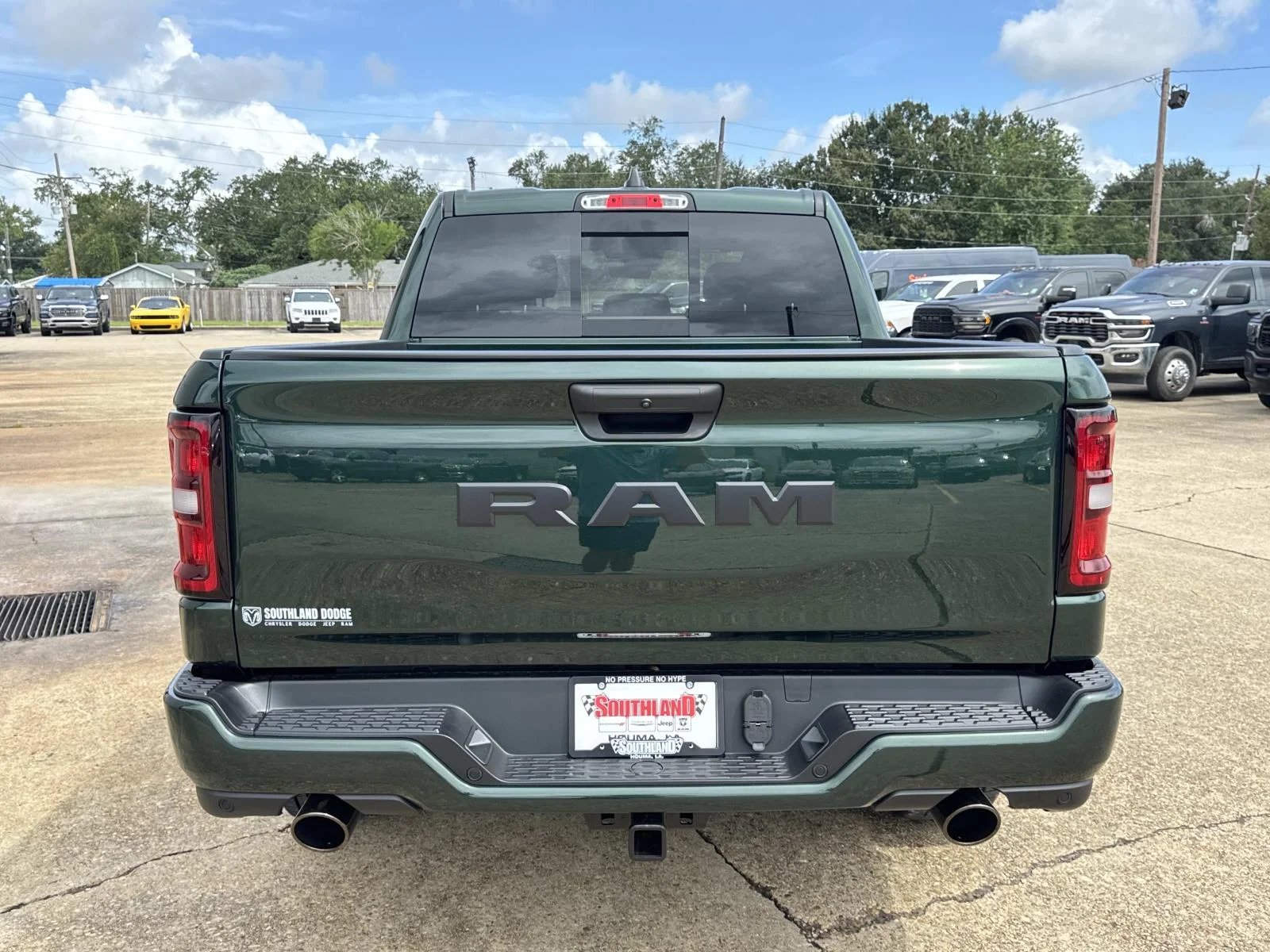 New 2026 Serrano Green Metallic RAM Express image 5