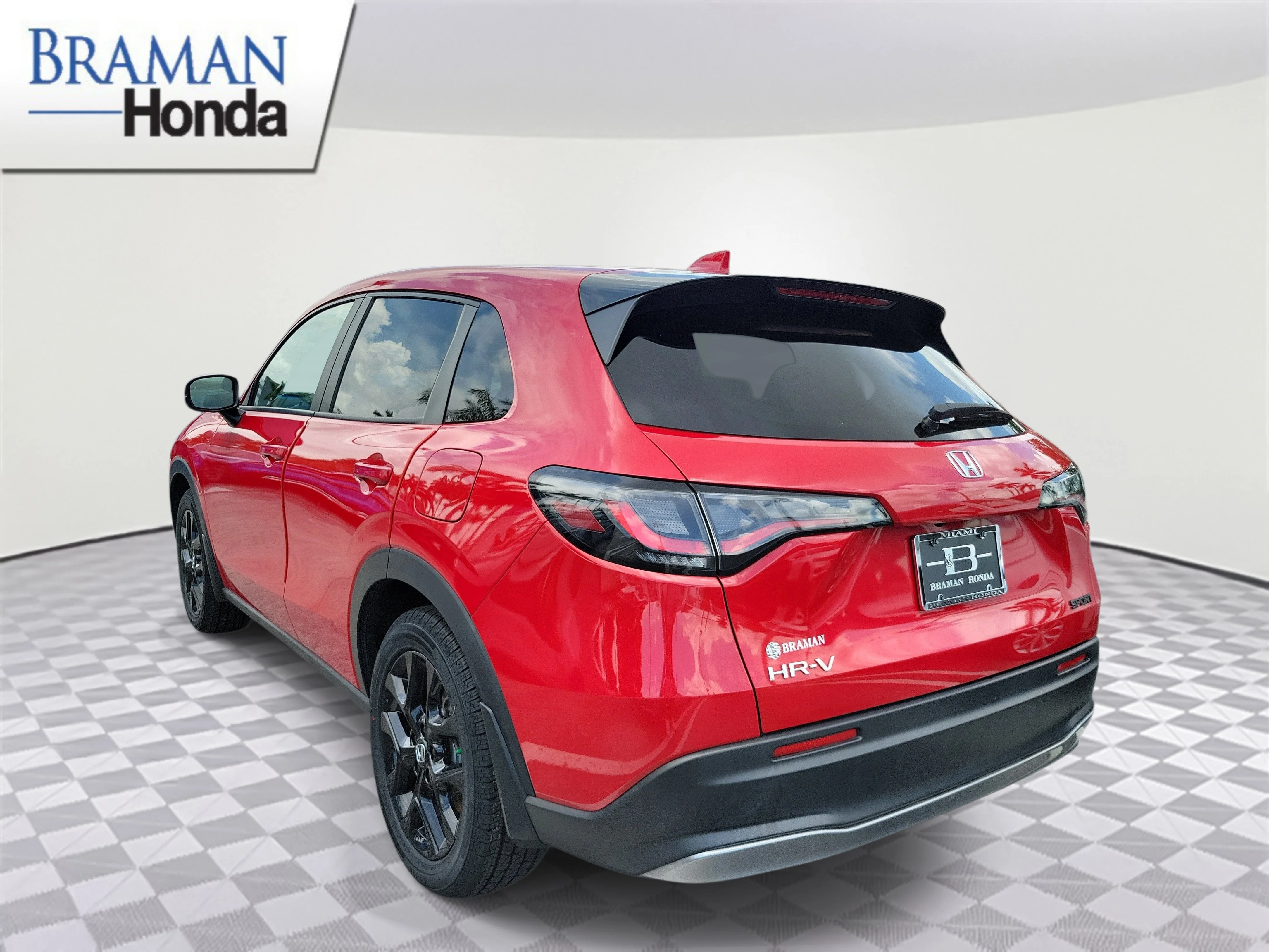 Certified Used 2024 Milano Red Honda 5DR 2WD SPORT image 4
